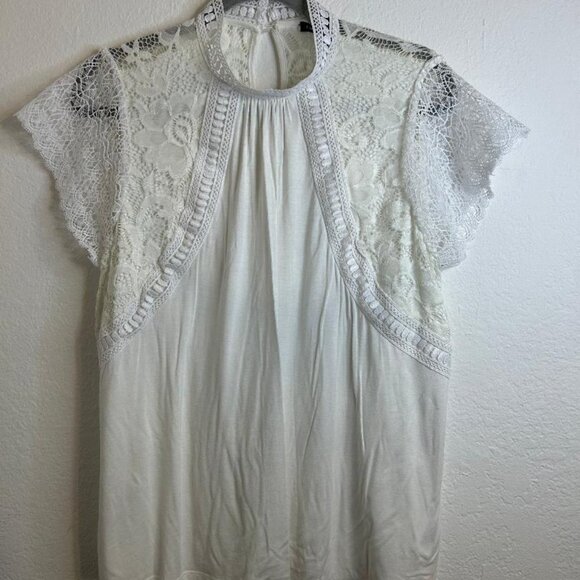 Cable & Gauge Tops - Ivory Lace Detail Blouse by Cable & Gauge Size XL